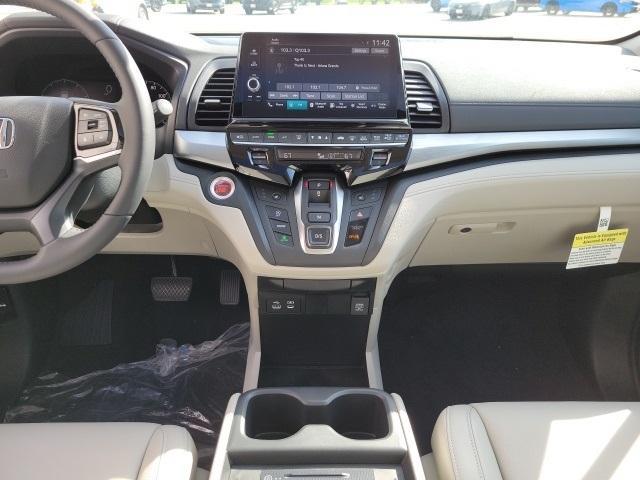 new 2025 Honda Odyssey car, priced at $44,170