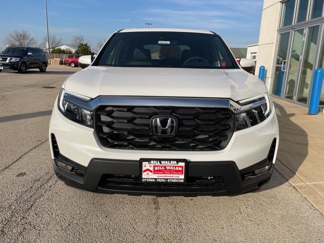 new 2025 Honda Passport car, priced at $44,250