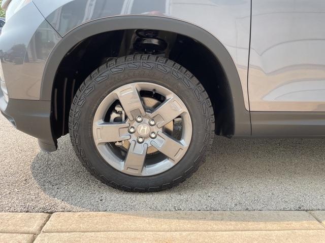 new 2025 Honda Ridgeline car, priced at $46,830