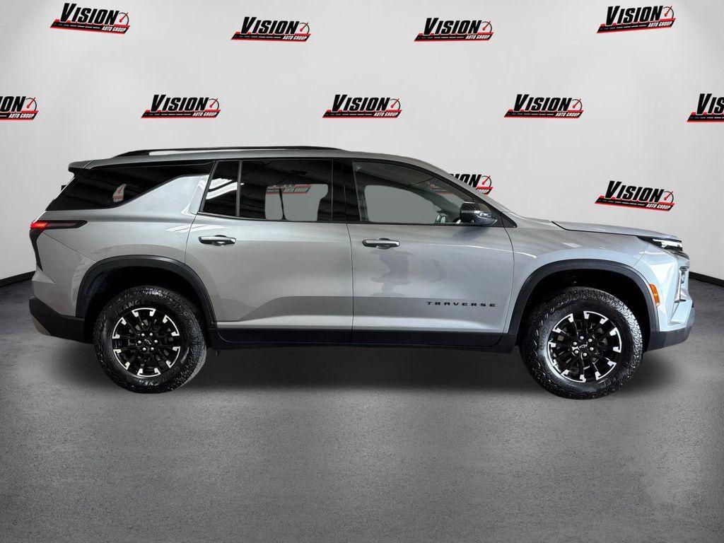 used 2024 Chevrolet Traverse car, priced at $43,777