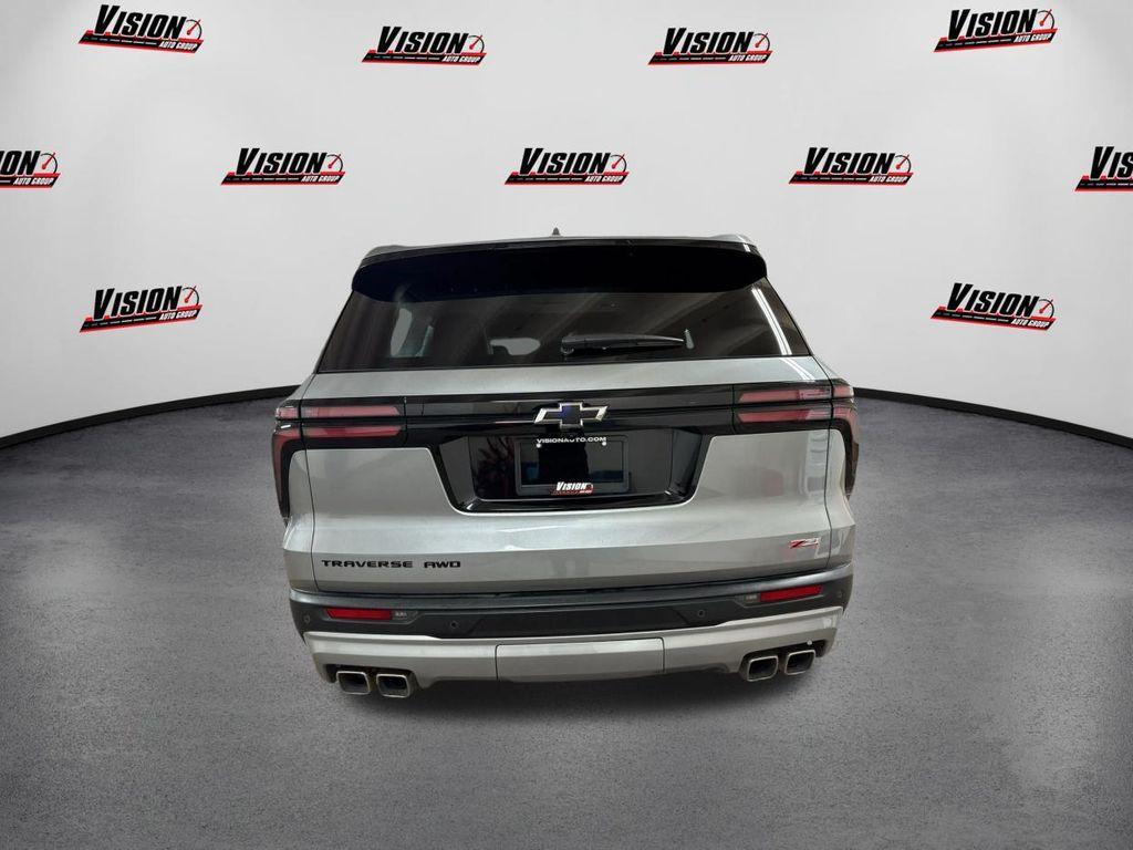 used 2024 Chevrolet Traverse car, priced at $43,777