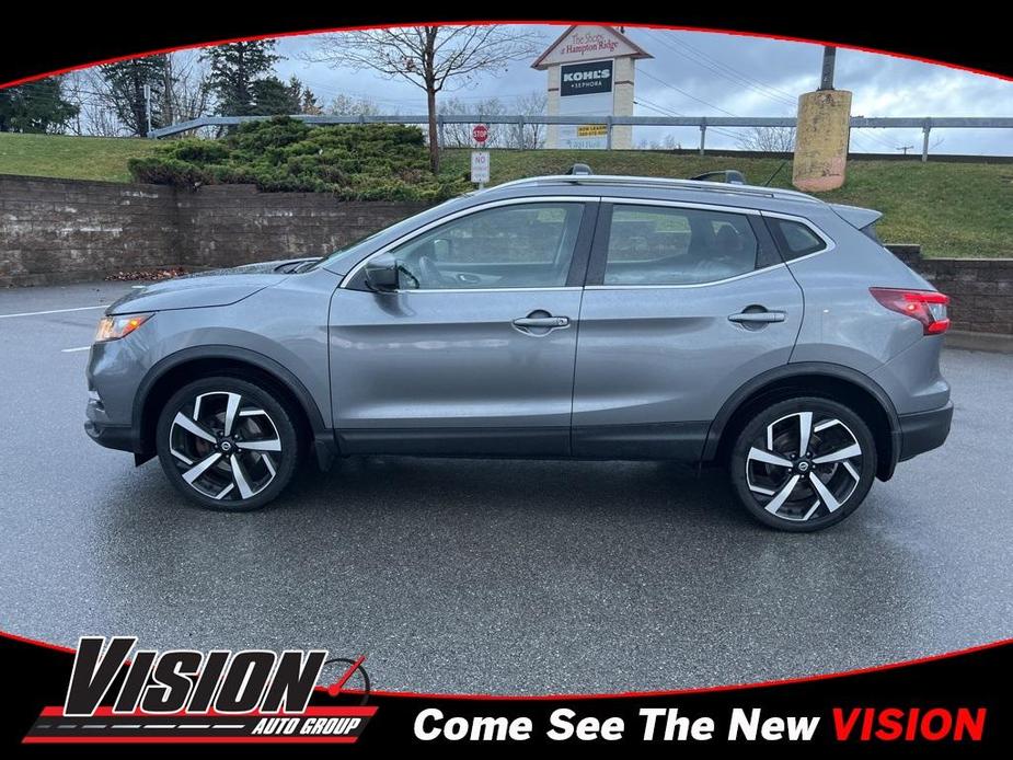 used 2020 Nissan Rogue Sport car, priced at $16,410