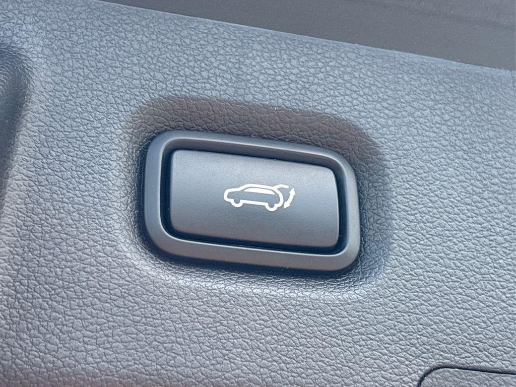 used 2019 Hyundai Santa Fe car, priced at $16,594