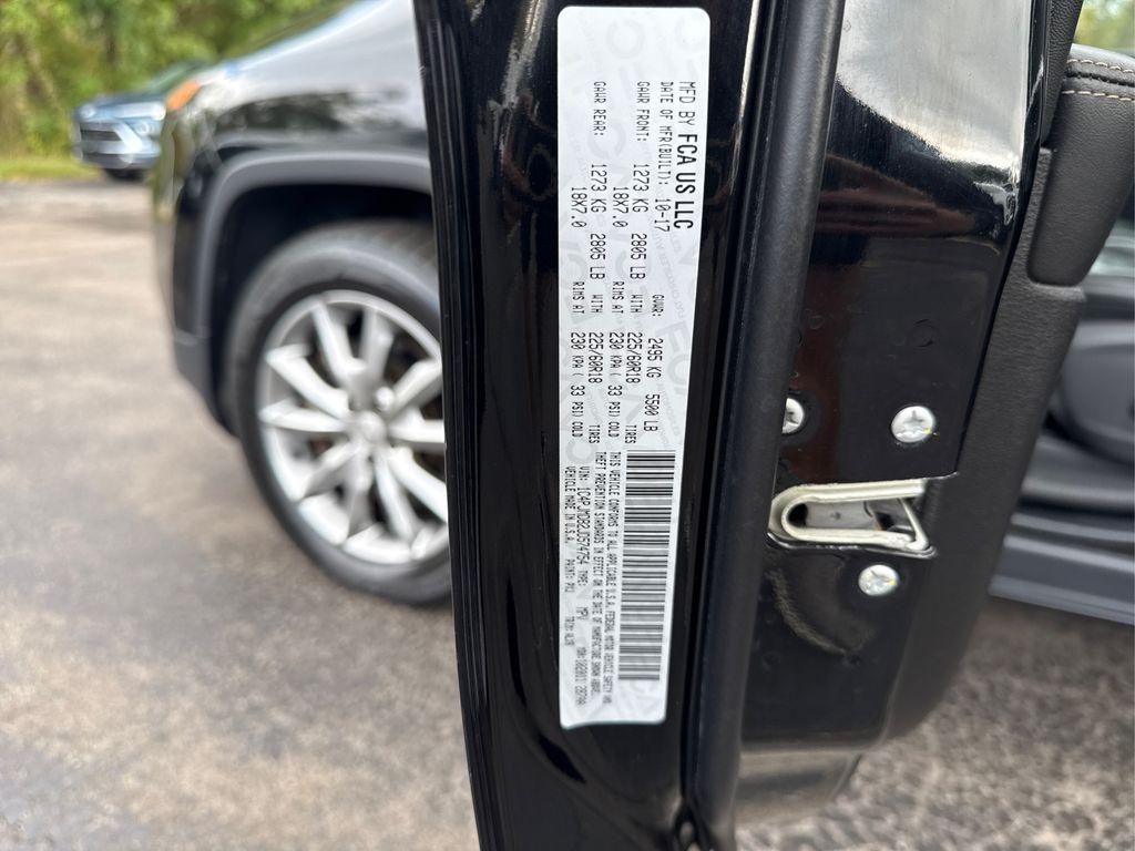 used 2018 Jeep Cherokee car, priced at $18,590