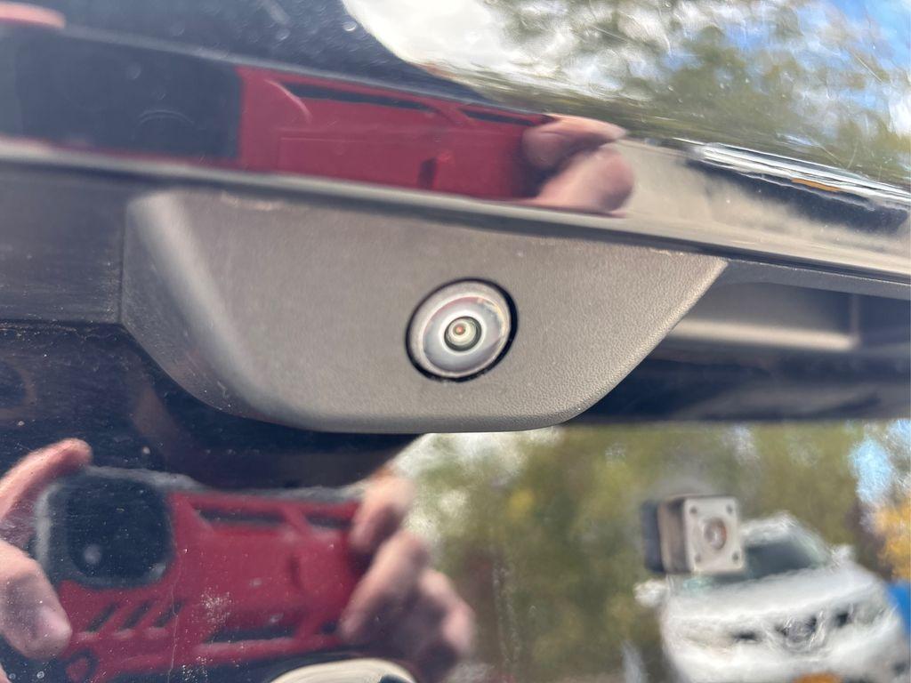 used 2023 Jeep Grand Cherokee car, priced at $30,637