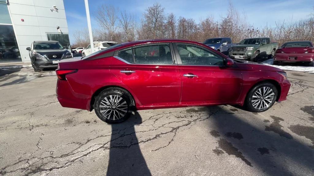 used 2023 Nissan Altima car, priced at $21,255