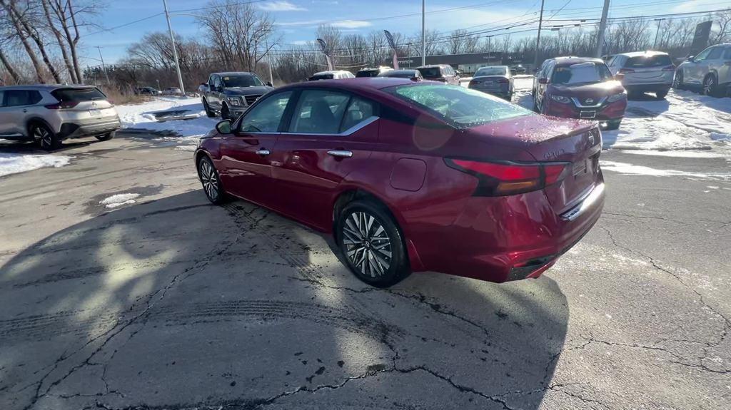 used 2023 Nissan Altima car, priced at $21,255