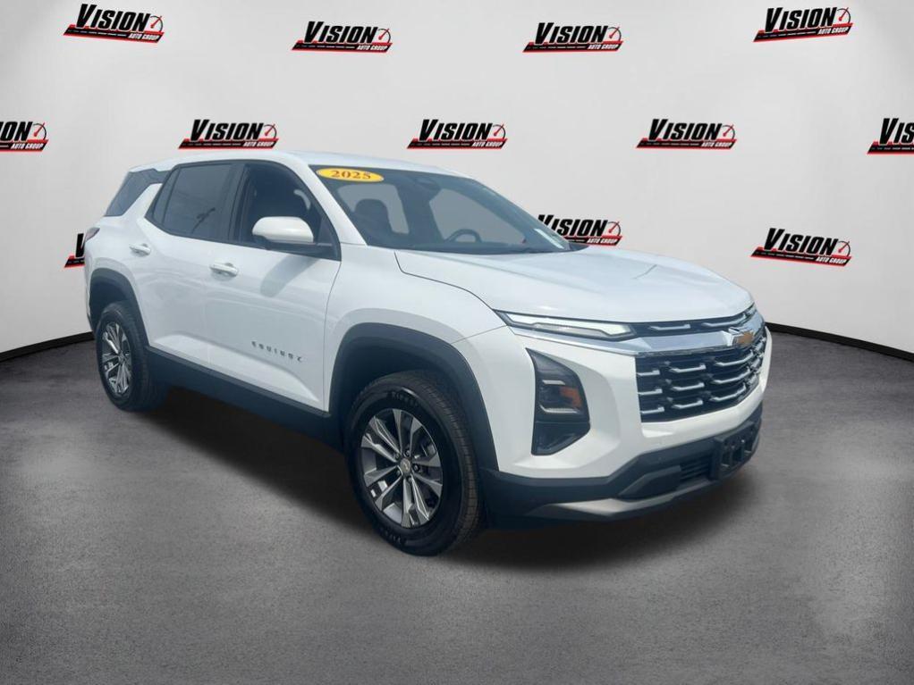 used 2025 Chevrolet Equinox car, priced at $28,595