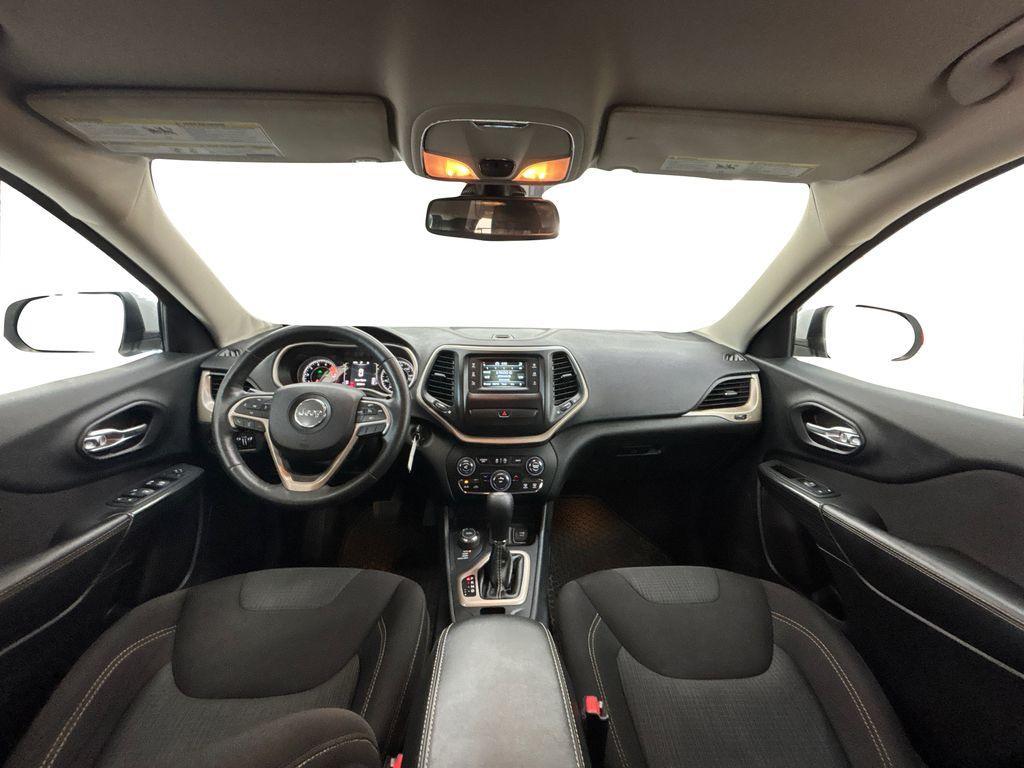 used 2016 Jeep Cherokee car, priced at $12,525