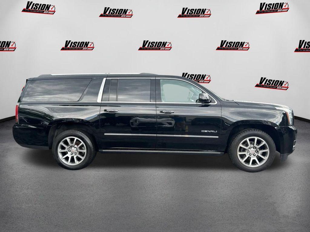 used 2017 GMC Yukon XL car, priced at $28,595