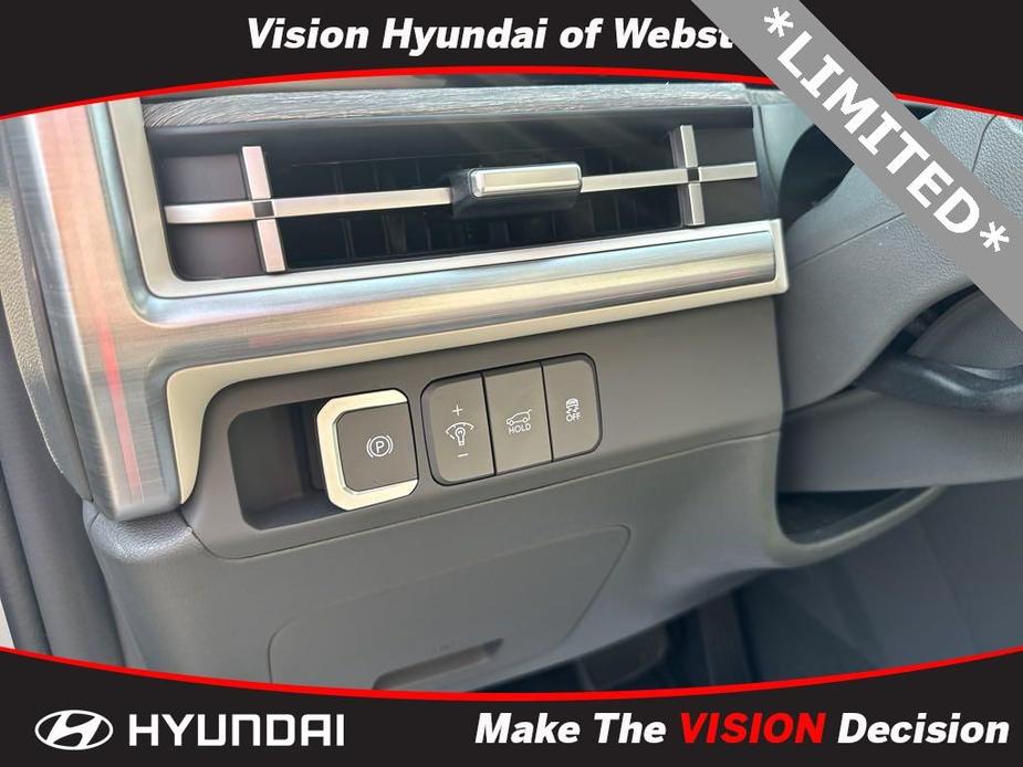 used 2024 Hyundai Santa Fe car, priced at $41,997