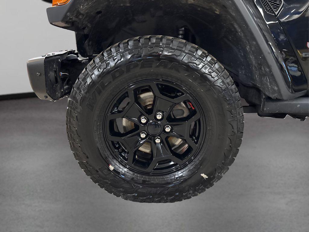 used 2020 Jeep Gladiator car, priced at $31,956