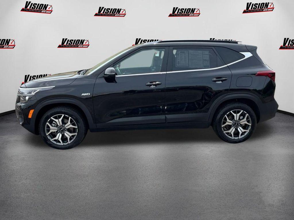 used 2023 Kia Seltos car, priced at $24,390