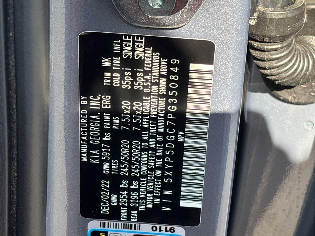 used 2023 Kia Telluride car, priced at $39,899