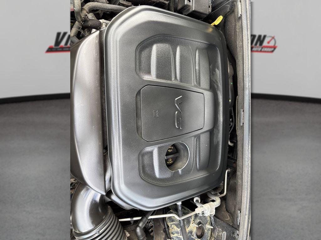 used 2020 Jeep Grand Cherokee car, priced at $22,995