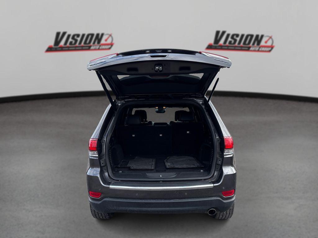 used 2020 Jeep Grand Cherokee car, priced at $22,995