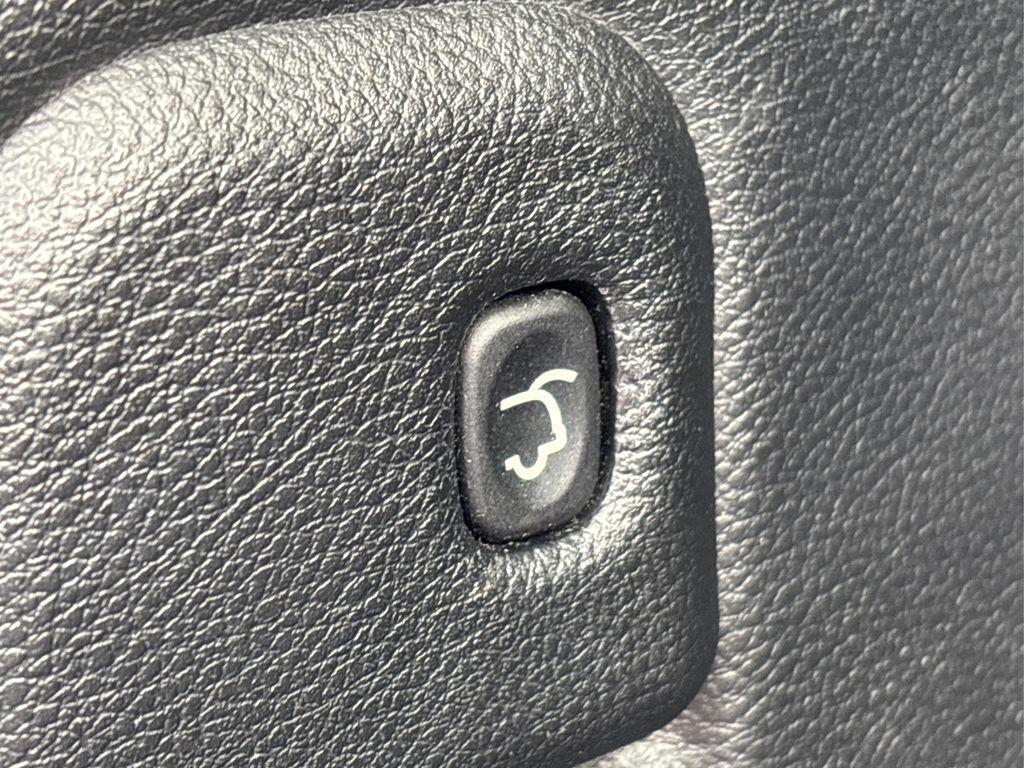 used 2020 Jeep Grand Cherokee car, priced at $22,995