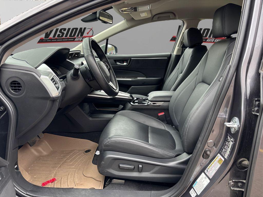 used 2019 Honda Clarity Plug-In Hybrid car, priced at $21,097