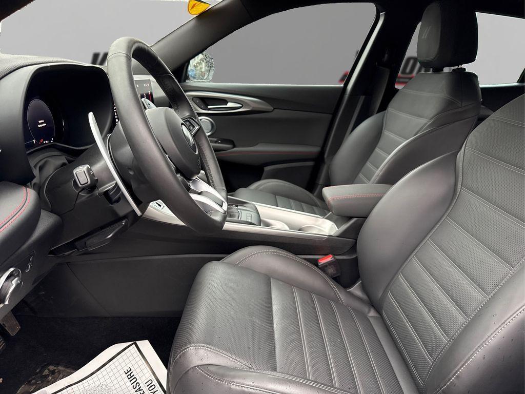 used 2024 Dodge Hornet car, priced at $30,000