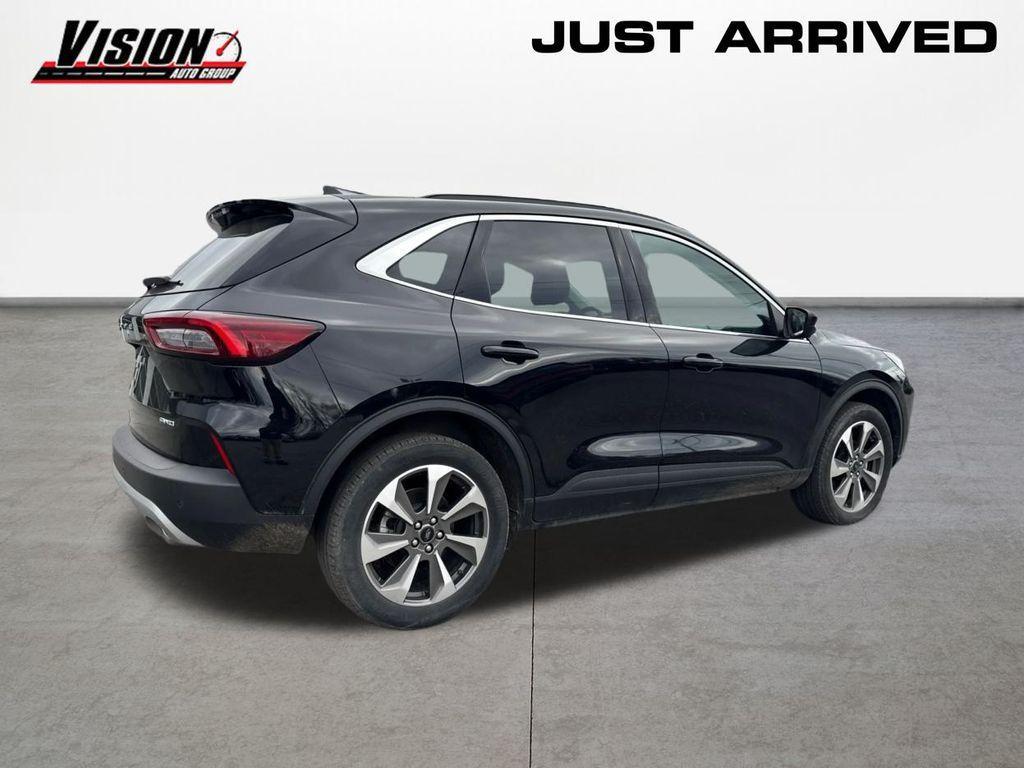 used 2024 Ford Escape car, priced at $25,829