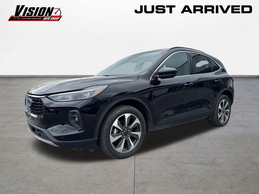 used 2024 Ford Escape car, priced at $25,829