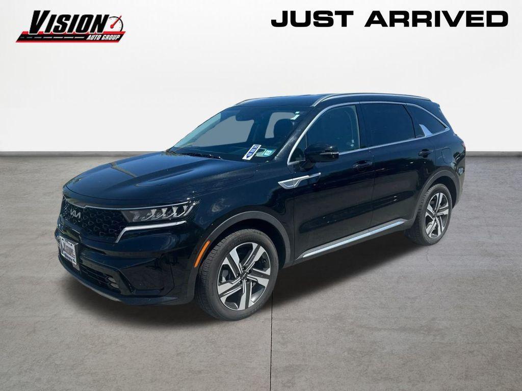 used 2023 Kia Sorento Hybrid car, priced at $32,999