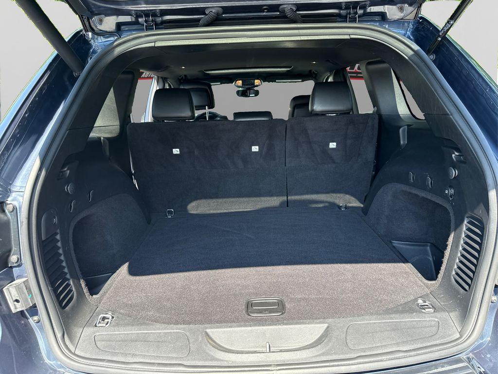 used 2020 Jeep Grand Cherokee car, priced at $26,897