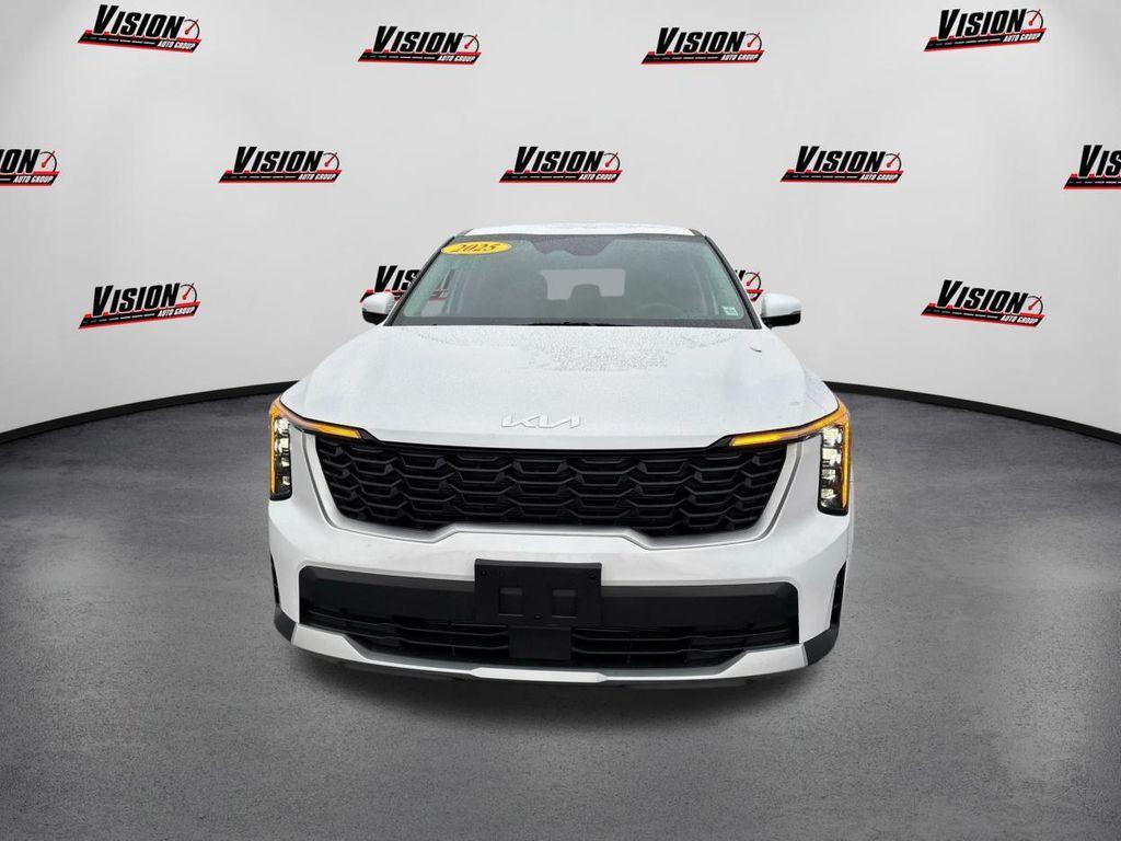 used 2025 Kia Sorento car, priced at $29,995