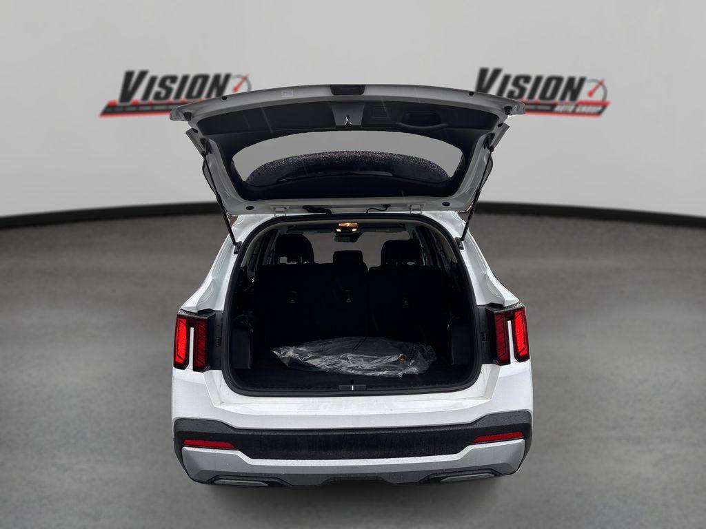 used 2025 Kia Sorento car, priced at $29,995