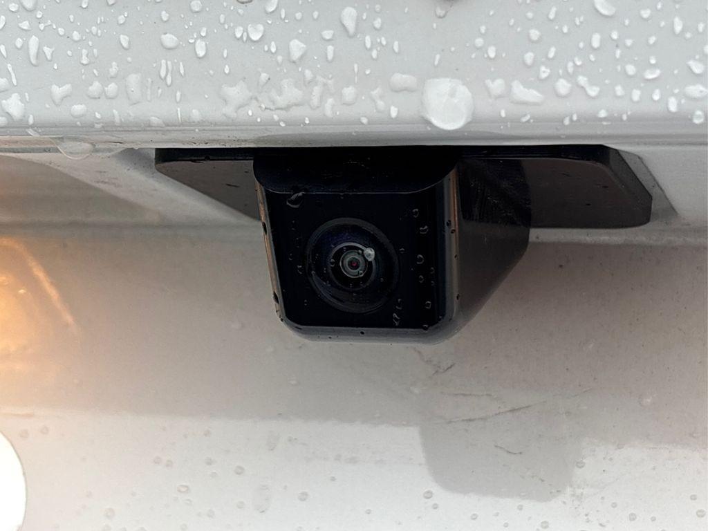 used 2025 Kia Sorento car, priced at $29,995