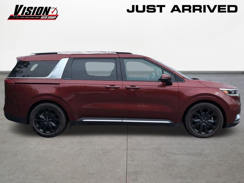 used 2022 Kia Carnival car, priced at $36,930