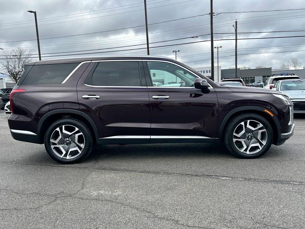 used 2024 Hyundai Palisade car, priced at $41,096