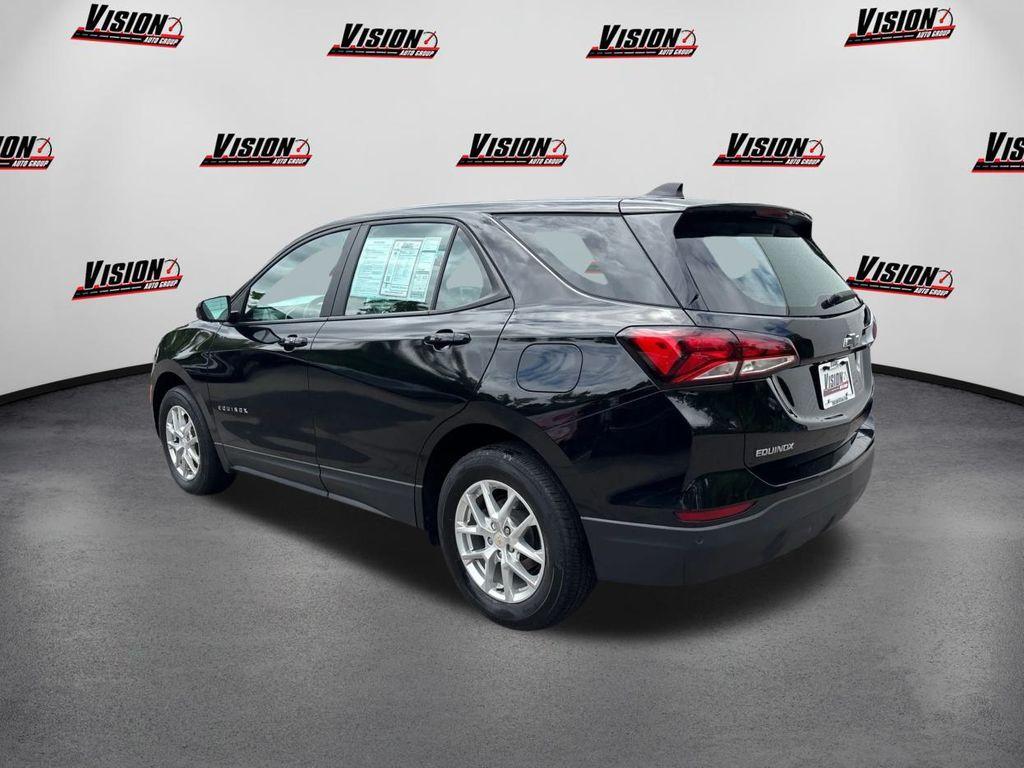 used 2022 Chevrolet Equinox car, priced at $21,525