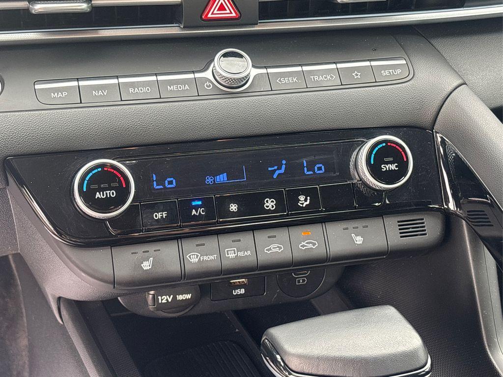 used 2025 Hyundai Elantra car