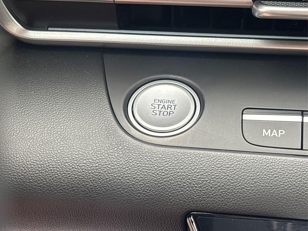 used 2025 Hyundai Elantra car
