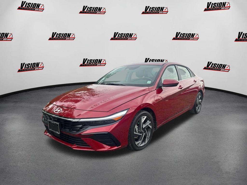 used 2025 Hyundai Elantra car