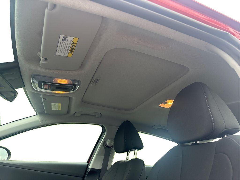 used 2025 Hyundai Elantra car