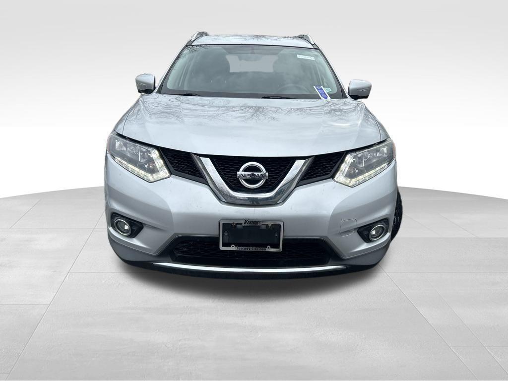 used 2015 Nissan Rogue car, priced at $10,995