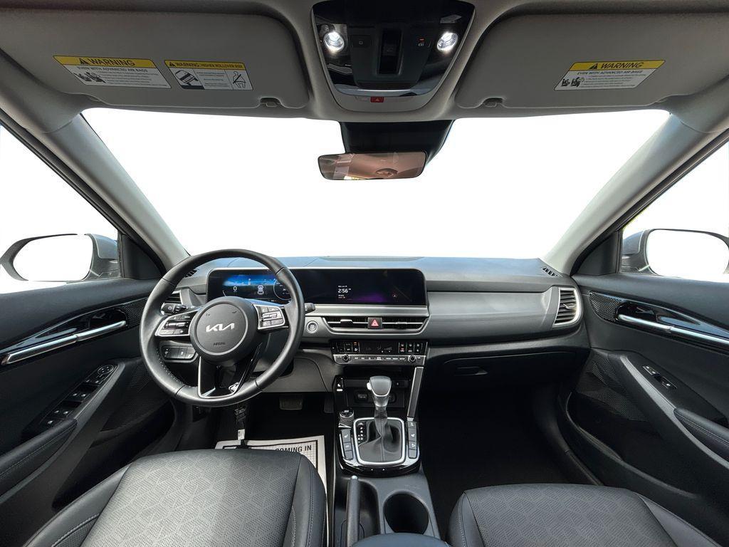 used 2024 Kia Seltos car