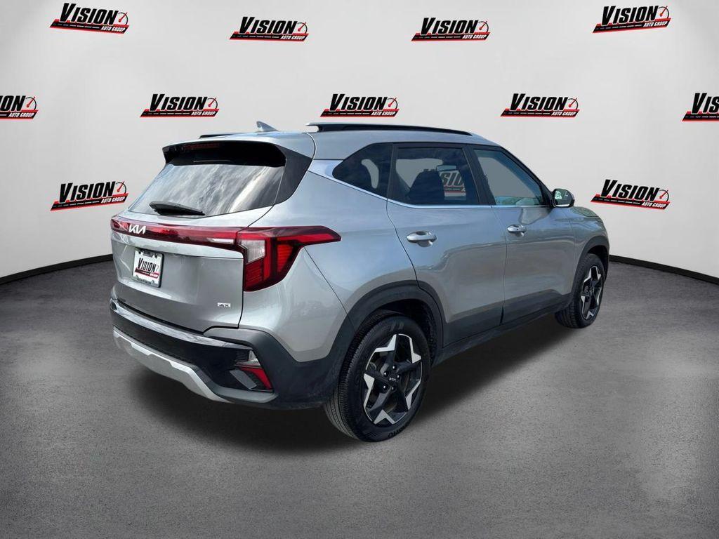 used 2024 Kia Seltos car
