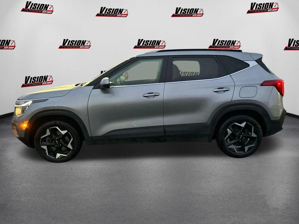 used 2024 Kia Seltos car, priced at $23,995