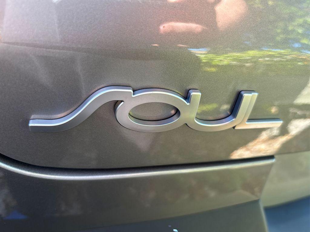 used 2022 Kia Soul car