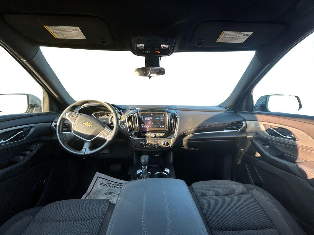 used 2023 Chevrolet Traverse car, priced at $29,367