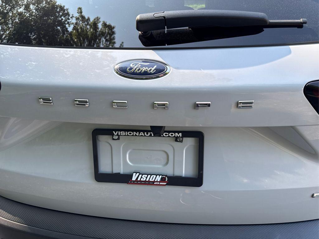 used 2025 Ford Escape car, priced at $28,575