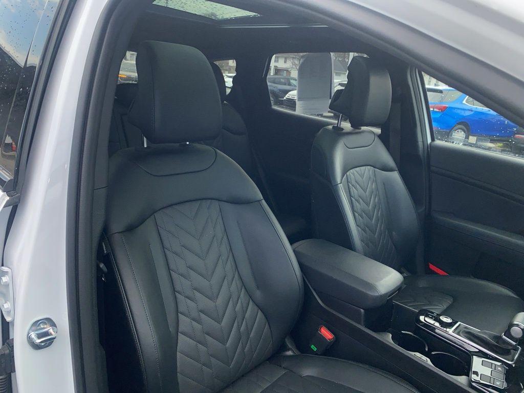 used 2024 Kia Sportage car, priced at $29,324