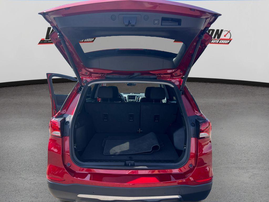 used 2024 Chevrolet Equinox car, priced at $23,990
