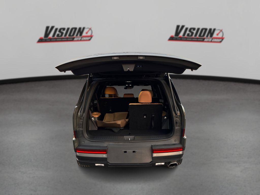 used 2024 Hyundai Santa Fe car, priced at $37,971