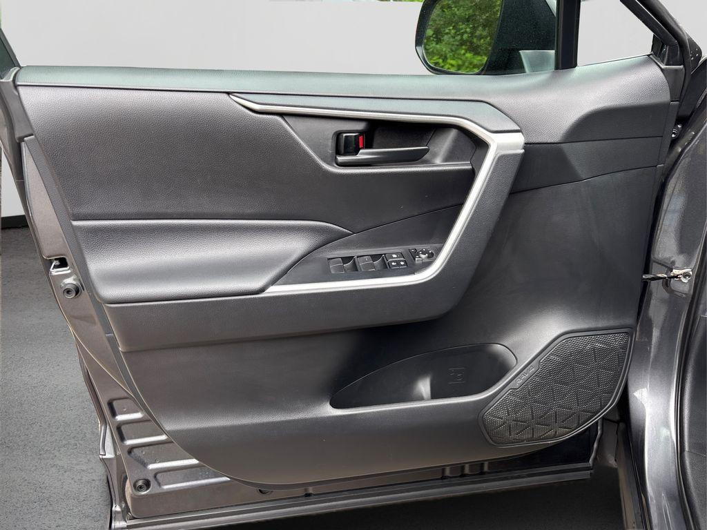 used 2020 Toyota RAV4 car, priced at $23,366