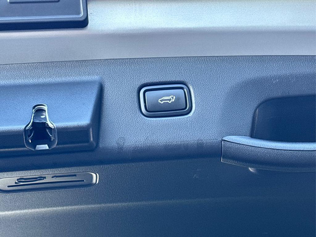 used 2024 Hyundai TUCSON Hybrid car, priced at $28,833