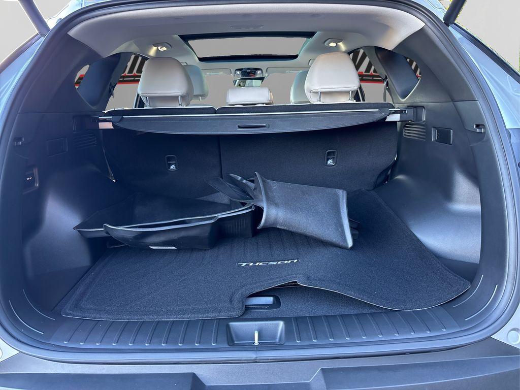 used 2024 Hyundai TUCSON Hybrid car, priced at $28,833